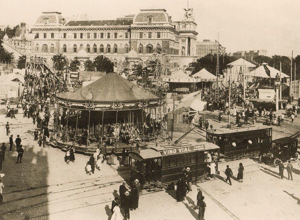 Por la Glorieta de Atocha también circulaban los tranvías